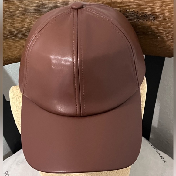 LELE SADOUGHI NWT AUTHENTIC WALNUT FAUX LEATHER BASEBALL CAP main image 16